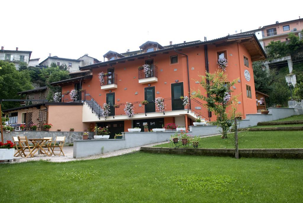 Al Pasche Bed & Breakfast Dronero Exterior photo